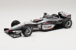 McLaren MP4-15 #1 M. Hakkinen F1 2000 Minichamps 1:18 B66962117 Métal