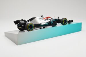 Mercedes AMG Petronas W10 EQ Power+ #44 L. Hamilton Monaco GP Winner 2019 Minichamps 1:18 113906644 Résine — image 3 sur 7