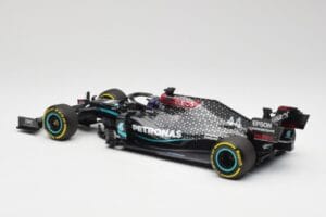 Mercedes AMG W11 Petronas #44 L. Hamilton Styrian GP Winner 2020 Minichamps 1:18 110200244 Résine — image 5 sur 7
