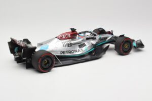 Mercedes AMG W13 E Performance Petronas #63 G. Russell Brazilian GP 1st Win 2022 Minichamps 1:18 110222163 Résine — image 2 sur 7