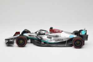 Mercedes AMG W13 E Performance Petronas #63 G. Russell Brazilian GP 1st Win 2022 Minichamps 1:18 110222163 Résine — image 3 sur 7