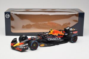 Oracle Red Bull Racing RB18 #11 S. Perez Monaco GP Winner Rain Tyre Version 2022 Minichamps 1:18 110222711 Métal — image 7 sur 7