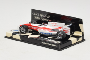 Toyota TF109 #9 J. Trulli Panasonic Toyota Racing Showcar F1 2009 Minichamps 1:43 400090079 Métal — image 3 sur 5