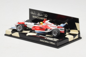 Toyota TF107 Panasonic #11 R. Schumacher Panasonic Toyota Racing Showcar 2007 Minichamps 1:43 400070081 Métal — image 3 sur 5