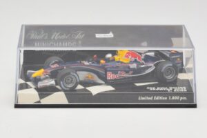 Red Bull Racing C. Klien Showcar 2005 Minichamps 1:43 400050085 Métal — image 5 sur 5