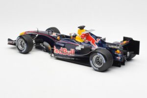 Red Bull Racing Cosworth RB1 #15 C. Klien F1 2005 Minichamps 1:18 100050015 Métal — image 5 sur 6
