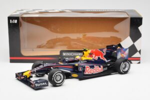 Red Bull RB6 #7 M. Webber Red Bull Racing Showcar 2010 Minichamps 1:18 150100076-R1 Métal — image 6 sur 6
