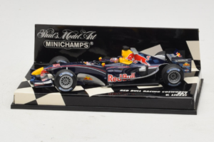 Red Bull Racing RB1 V. Liuzzi Test Driver F1 2005 Minichamps 1:43 400050115 Métal