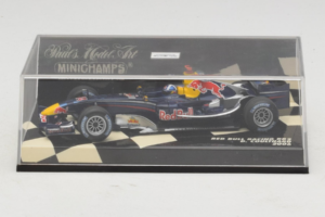Red Bull Racing RB2 #14 D. Coulthard F1 2006 Minichamps 1:43 400060014 Métal — image 5 sur 5