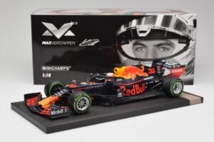 Red Bull RB15 #33 M. Verstappen German GP Winner Wet 2019 Minichamps 1:18 113191133 Métal — image 6 sur 7