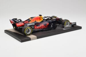 Red Bull RB16B #33 M. Verstappen France GP Winner 2021 Minichamps 1:18 113210833 Métal — image 3 sur 7