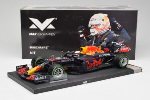 Red Bull RB16B #33 M. Verstappen Emilia Romagna GP Winner 2021 Minichamps 1:18 113210233T Métal — image 6 sur 6