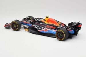 Red Bull RB19 #1 M. Verstappen Austin GP Winner 2023 Minichamps 1:18 110231901 Métal — image 5 sur 6