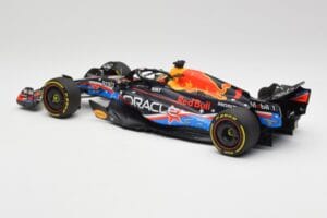 Red Bull RB19 #11 S. Perez Austin GP 2023 Minichamps 1:18 110231911 Métal — image 5 sur 6
