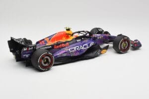 Red Bull RB19 #11 S. Perez Las Vegas GP 3rd 2023 Minichamps 1:18 110232211 Métal — image 2 sur 6