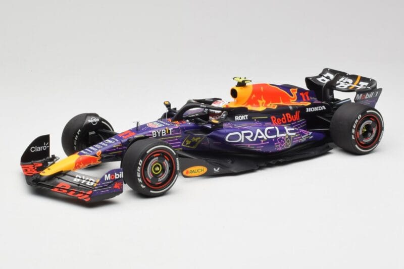 Red Bull RB19 #11 S. Perez Las Vegas GP 3rd 2023 Minichamps 1:18 110232211 Métal