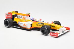 Renault F1 Team R29 #10 R. Grosjean F1 2009 Minichamps 1:18 150090108 Métal — image 4 sur 6