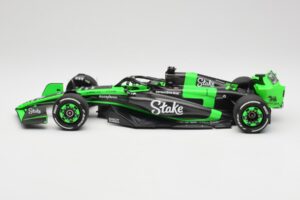 Stake F1 Team Kick Sauber C44 #77 V. Bottas Emilia Romagna GP 2024 Minichamps 1:18 147240177 Métal — image 3 sur 7