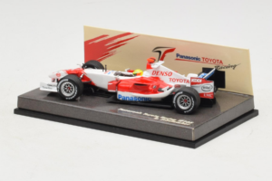 Toyota TF105 #17 R. Schumacher Panasonic Toyota Racing F1 2005 Minichamps 1:43 AM58296 Métal — image 3 sur 5