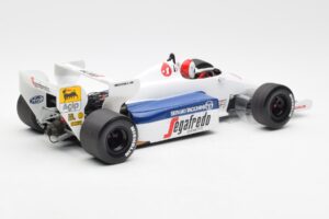 Toleman Hart TH184 #20 J. Ceccotto French GP 1984 Minichamps 1:18 100840020 Métal — image 2 sur 6