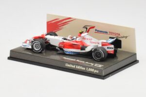 Toyota TF108 Showcar J. Trulli 2008 Minichamps 1:43 AM601297 Métal — image 3 sur 5