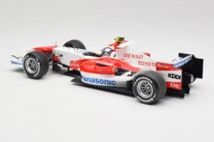 Toyota TF107 #12 J. Trulli F1 Launch Livery 2007 Minichamps 1:18 AM601321 Métal — image 5 sur 6