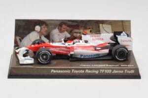 Toyota TF109 Panasonic Toyota Racing #9 J. Trulli F1 2009 Minichamps 1:43 AM62130 Métal