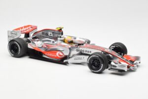 McLaren MP4-22 Mercedes #2 L. Hamilton 2007 Dealer Edition Minichamps 1:18 530071802 Métal — image 4 sur 6