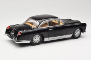 Facel Vega HK500 Noir Sun Star 1:18 3751 Métal — image 3 sur 8