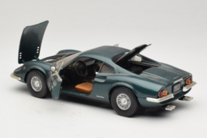 Ferrari 246 GT Dino Vert Anson 1:18 30359 Métal — image 5 sur 8