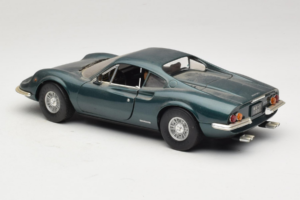Ferrari 246 GT Dino Vert Anson 1:18 30359 Métal — image 7 sur 8