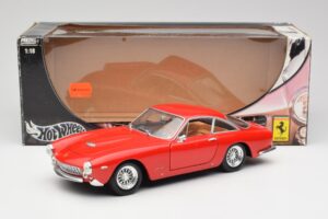 Ferrari 250 GT Berlinetta SWB Rouge Hot Wheels 1:18 B6053 Métal — image 8 sur 8