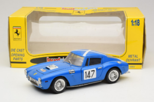 Ferrari 250 GT Berlinette #147 Bleu Jouef Evolution 1:18 3023 Métal — image 8 sur 8