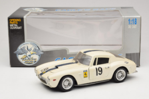 Ferrari 250 GT SWB Berlinette #19 Tour de France Automobile 1961 Eagles Race 1:18 6500 Métal — image 8 sur 8