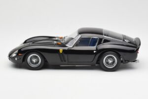 Ferrari 250 GTO Noir Kyosho 1:18 08431BK Métal — image 4 sur 8