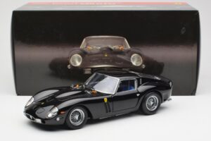 Ferrari 250 GTO Noir Kyosho 1:18 08431BK Métal — image 8 sur 8
