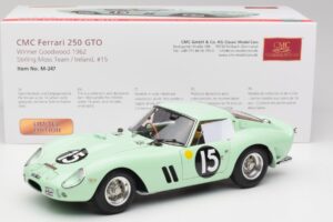 Ferrari 250 GTO #15 S. Moss / G. Hill Goodwood 1962 CMC 1:18 M-247 Métal — image 6 sur 6