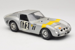 Ferrari 250 GTO #172 L. Bianchi / G. Berger Tour de France 1962 Argent Édition Limitée Bburago 1:18 3011-S1 Métal — image 6 sur 8