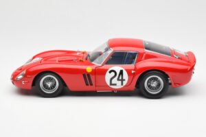 Ferrari 250 GTO #24 J. Blaton / G. Langlois 2nd 24 Hours of Le Mans 1963 Kyosho 1:18 08432C Métal — image 4 sur 8