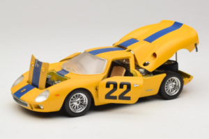 Ferrari 250 LM #22 Jaune 1965 Bburago 1:18 3333-Y1 Métal — image 2 sur 8