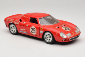 Ferrari 250 LM #29 Owens / Jones Monza 1992 Édition Limitée Bburago 1:18 3033-P3 Métal — image 6 sur 8