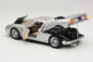 Ferrari 250 LM Argent Bburago 1:18 3033-S1 Métal — image 5 sur 8