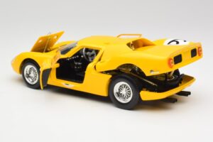 Ferrari 250 LM #21 M. Gregory / J. Rindt NART 24 Hours of Le Mans Winner 1965 Hot Wheels 1:18 25729 Métal — image 5 sur 8