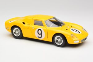 Ferrari 250 LM #21 M. Gregory / J. Rindt NART 24 Hours of Le Mans Winner 1965 Hot Wheels 1:18 25729 Métal — image 6 sur 8