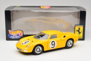 Ferrari 250 LM #21 M. Gregory / J. Rindt NART 24 Hours of Le Mans Winner 1965 Hot Wheels 1:18 25729 Métal — image 8 sur 8