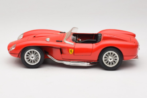 Ferrari 250 Testa Rossa #14 Rouge Replacement Box 1957 Bburago 1:18 3007-R1 Métal — image 4 sur 8