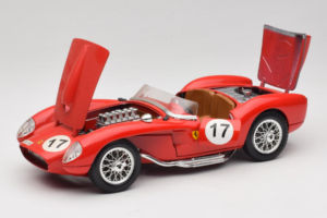 Ferrari 250 Testa Rossa #17 Rouge 1957 Bburago 1:18 3007-R4 Métal — image 2 sur 8