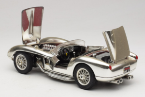 Ferrari 250 Testa Rossa Chrome Argent Bburago 1:18 3007-C1 Métal — image 5 sur 8