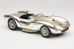 Ferrari 250 Testa Rossa Chrome Argent Bburago 1:18 3007-C1 Métal — image 6 sur 8