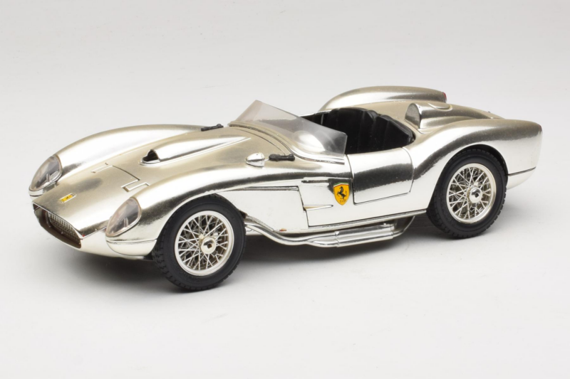Ferrari 250 Testa Rossa Chrome Argent Bburago 1:18 3007-C1 Métal